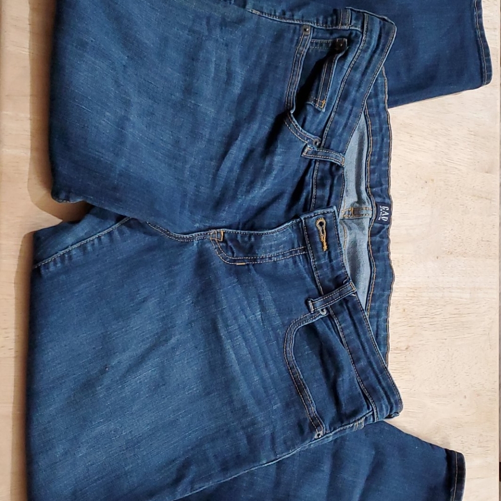 Gap Jeans